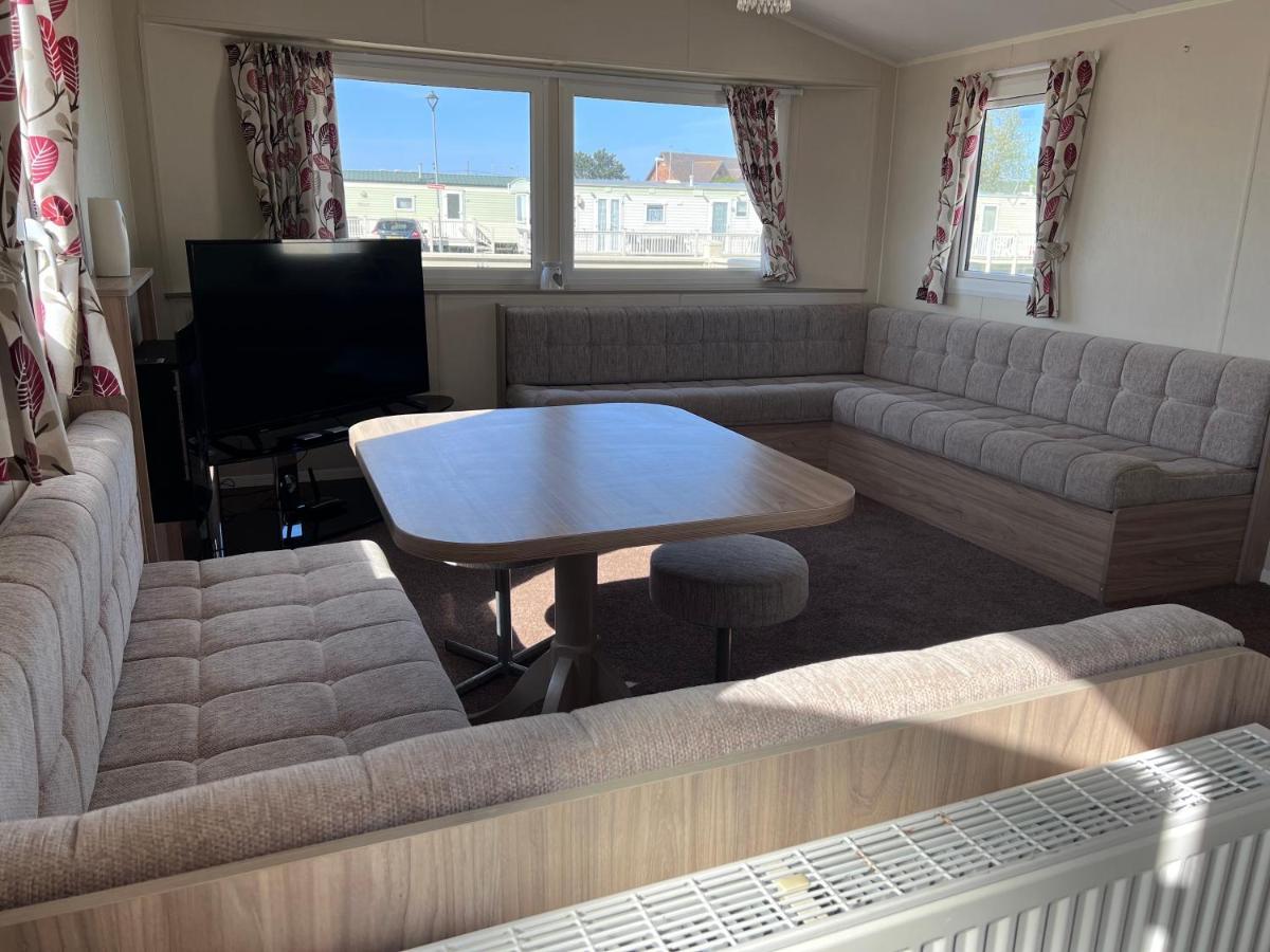 PG173 Golden Palm Resort 6 Berth Caravan Chapel Saint Leonards Buitenkant foto